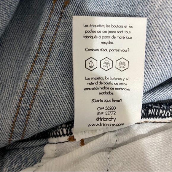 Triarchy Women’s Jeans Distressed Destructed Raw Hem Light Wash Denim Size 30 - Picture 10 of 12